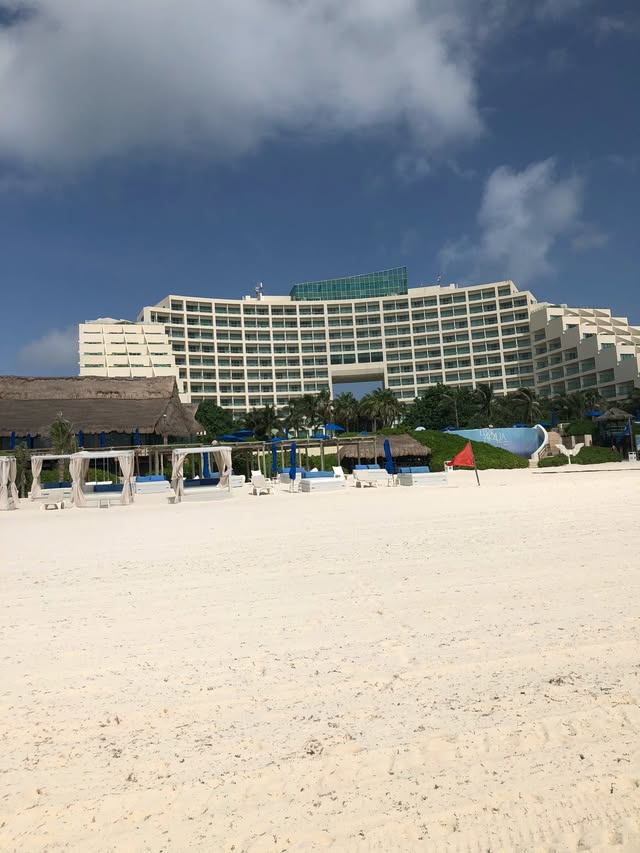 Blue Water Travel Facebook photo