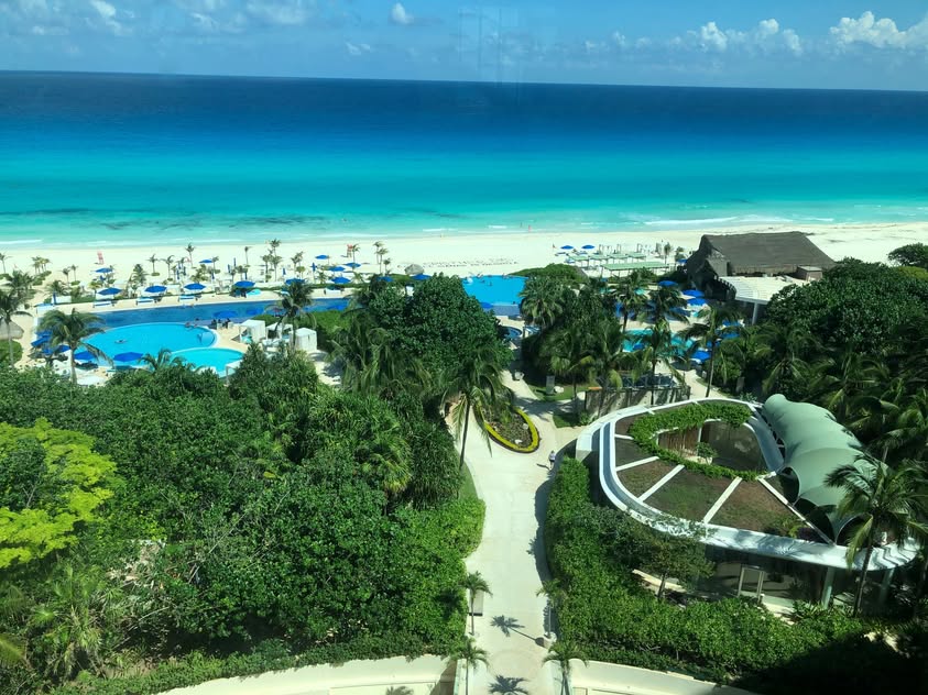 Blue Water Travel Facebook photo
