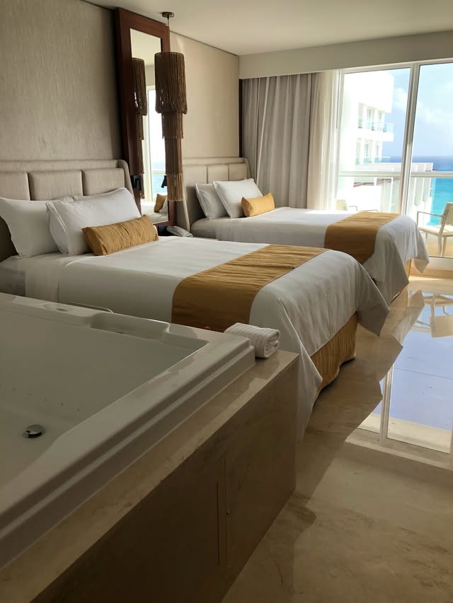 Blue Water Travel Facebook photo
