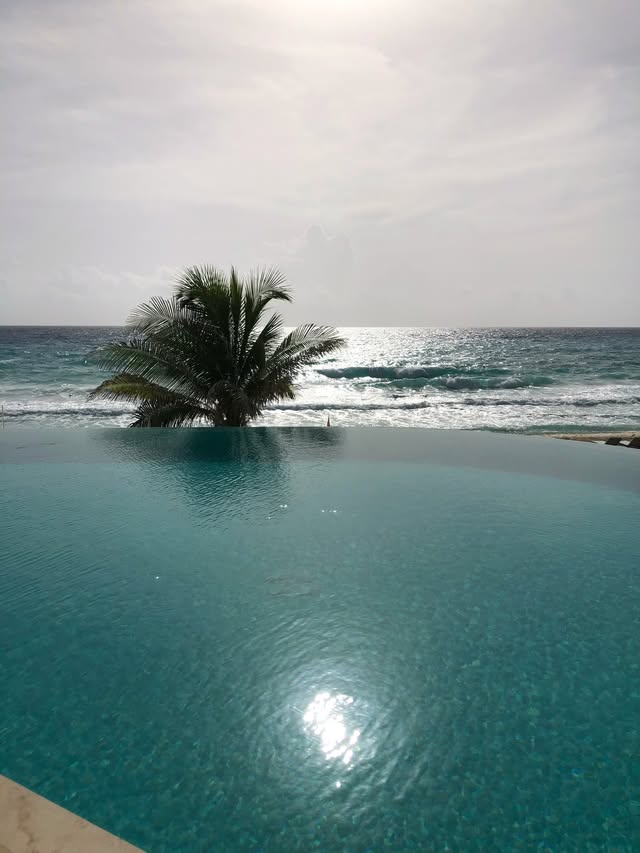 Blue Water Travel Facebook photo