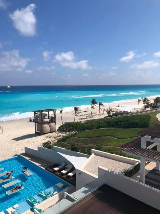 Blue Water Travel Facebook photo