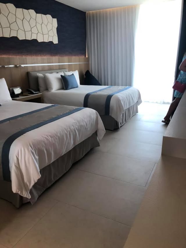 Blue Water Travel Facebook photo