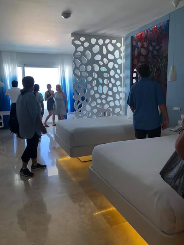 Blue Water Travel Facebook photo