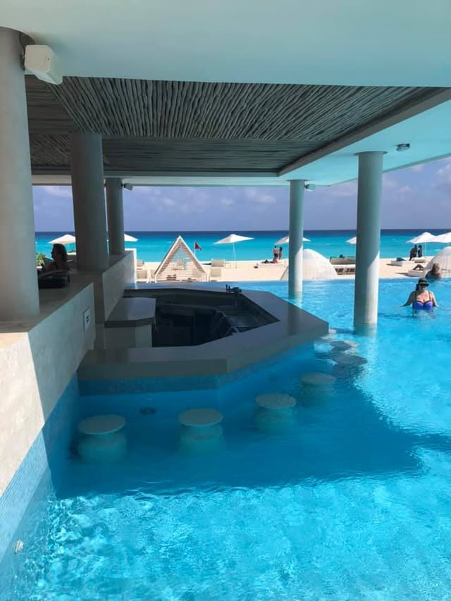 Blue Water Travel Facebook photo