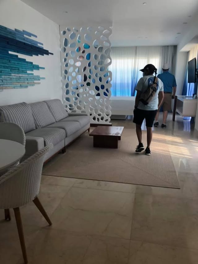 Blue Water Travel Facebook photo