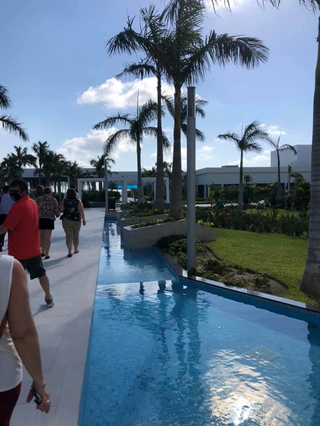 Blue Water Travel Facebook photo