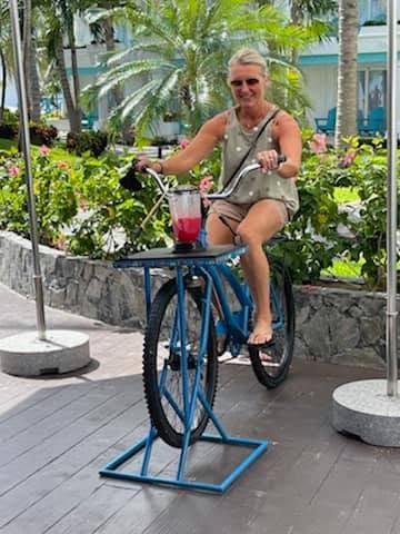 Blue Water Travel Facebook photo