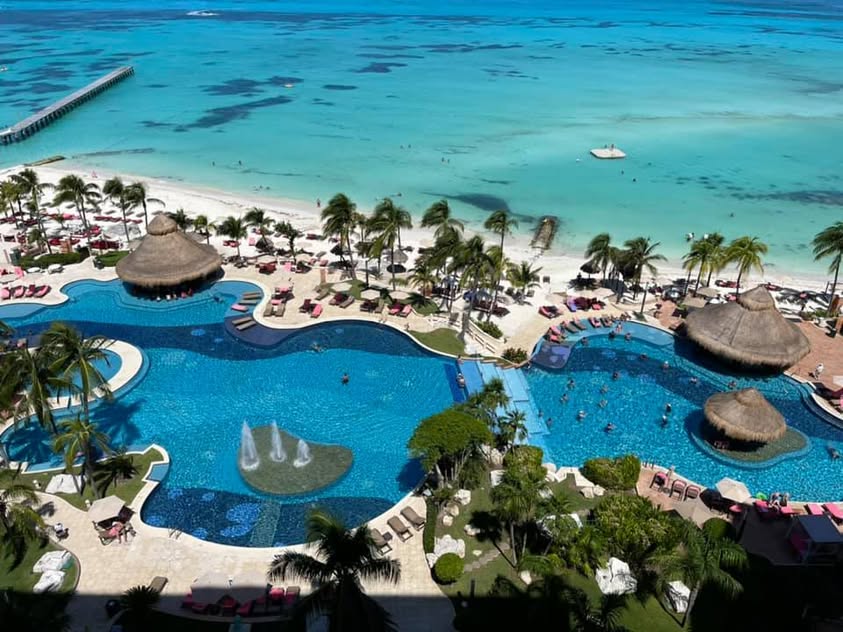 Blue Water Travel Facebook photo