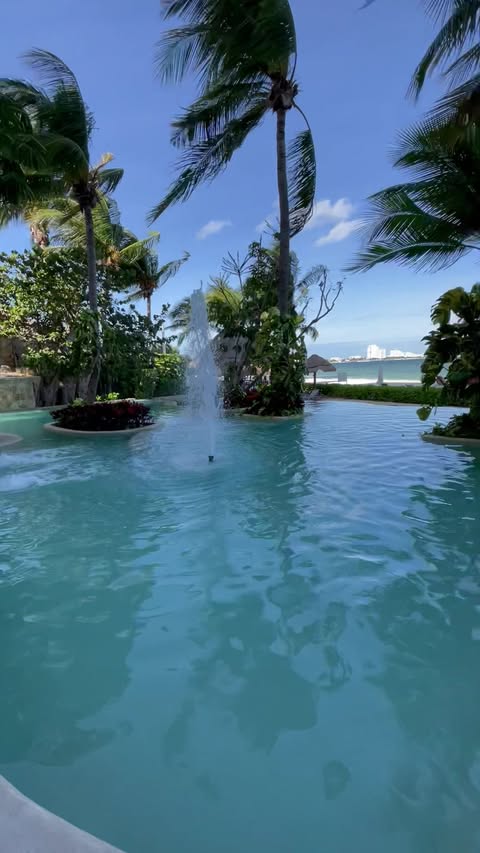 Blue Water Travel Facebook photo