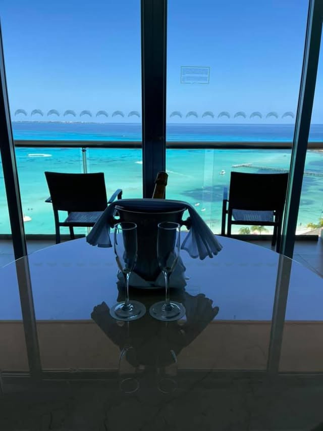 Blue Water Travel Facebook photo