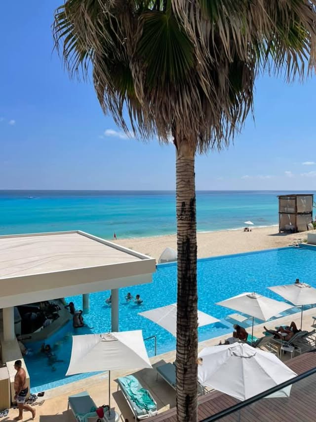 Blue Water Travel Facebook photo