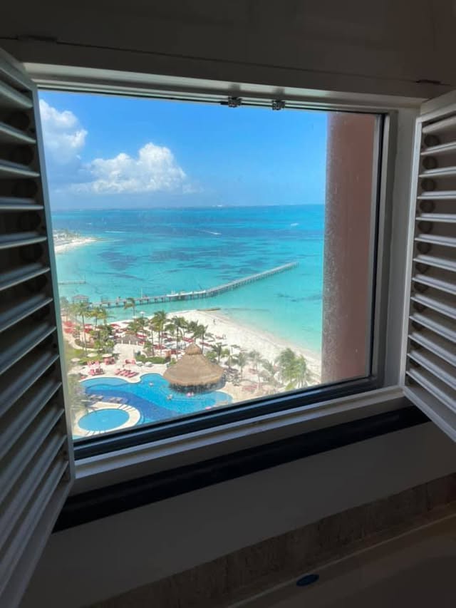 Blue Water Travel Facebook photo