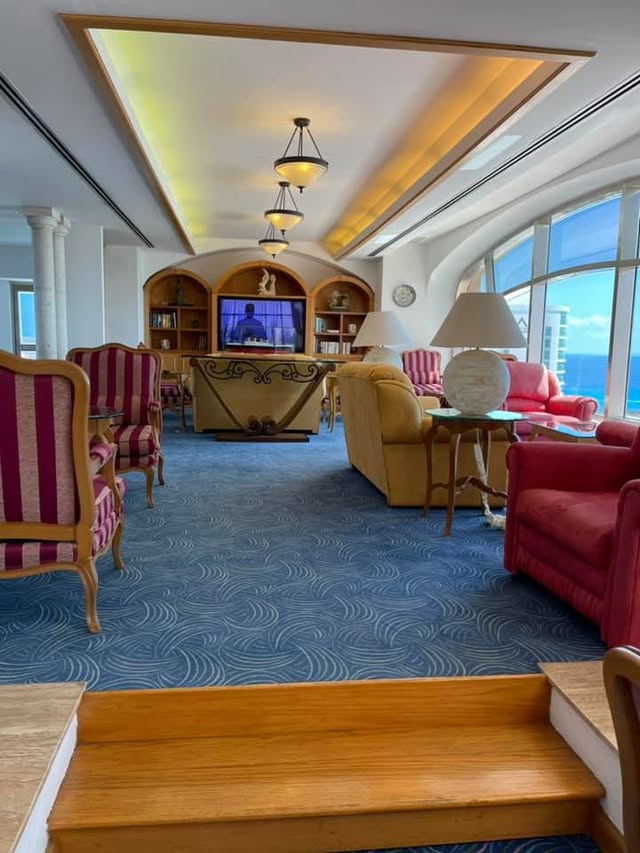 Blue Water Travel Facebook photo