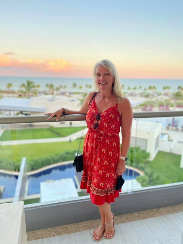 Blue Water Travel Facebook photo