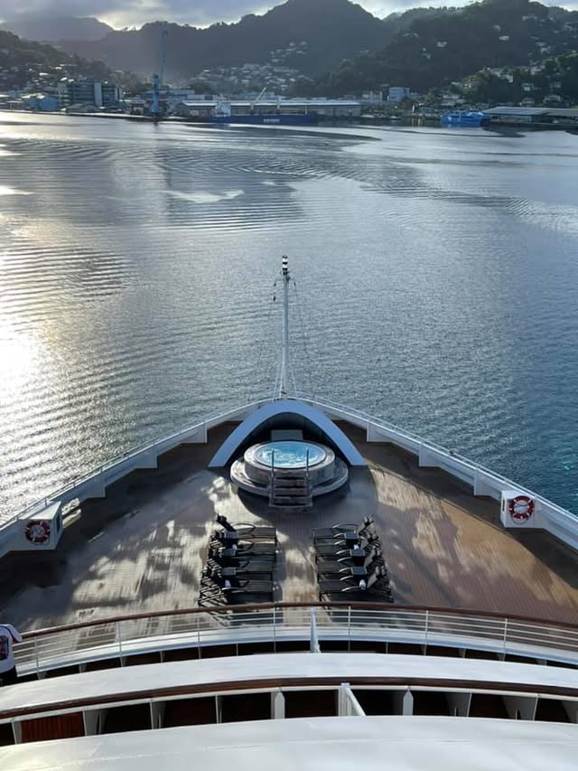 Blue Water Travel Facebook photo