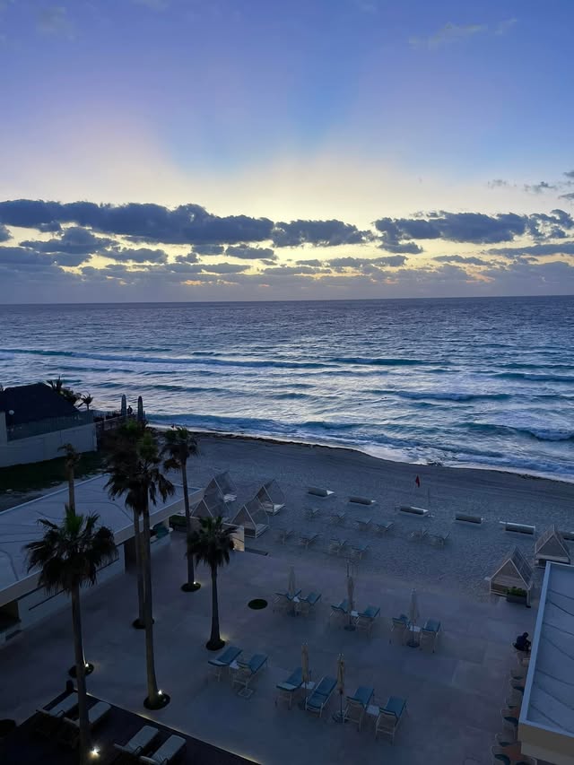 Blue Water Travel Facebook photo