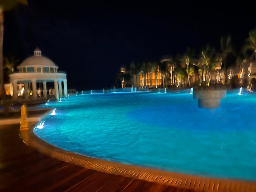 Blue Water Travel Facebook photo