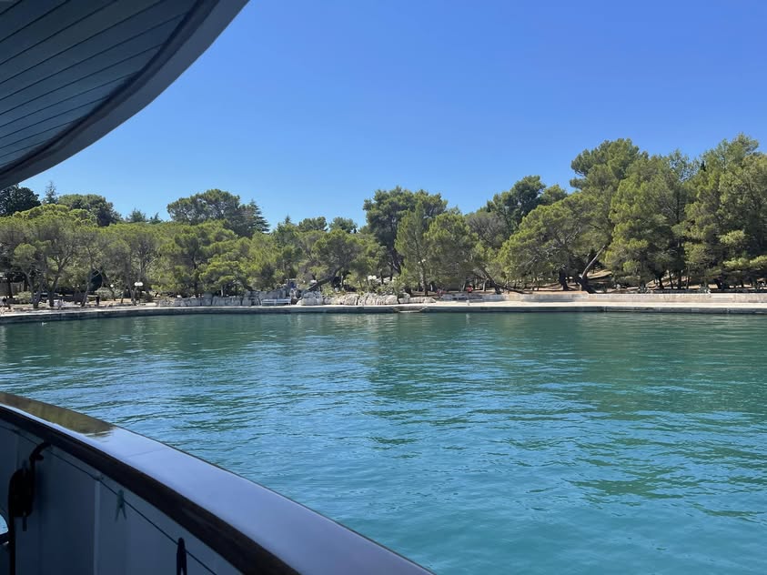 Blue Water Travel Facebook photo