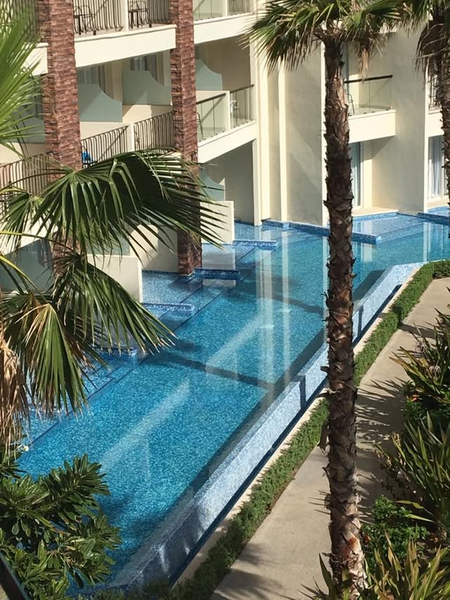 Blue Water Travel Facebook photo