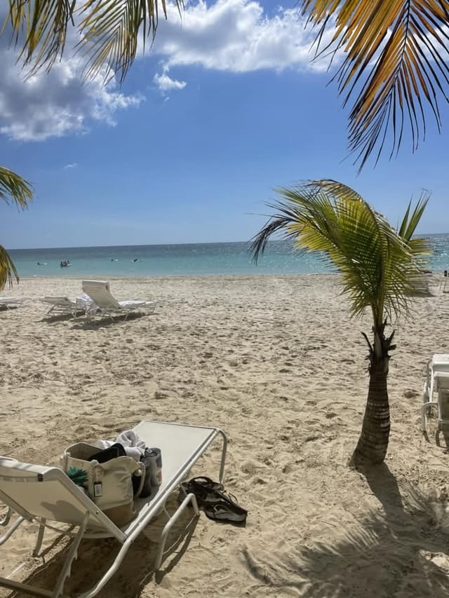Blue Water Travel Facebook photo