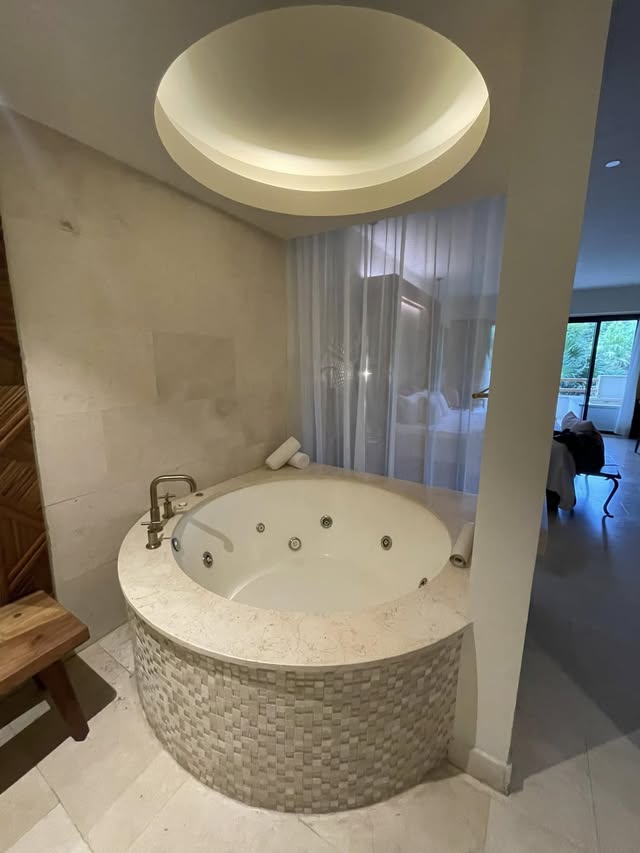 Blue Water Travel Facebook photo