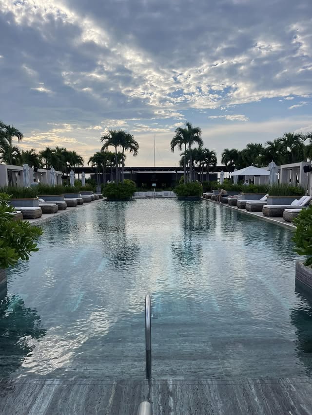 Blue Water Travel Facebook photo