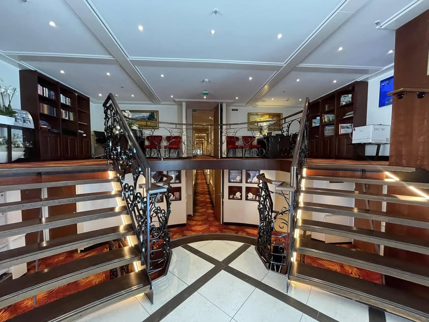 Blue Water Travel Facebook photo