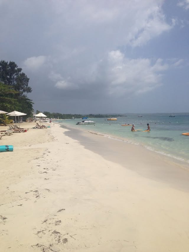 Blue Water Travel Facebook photo