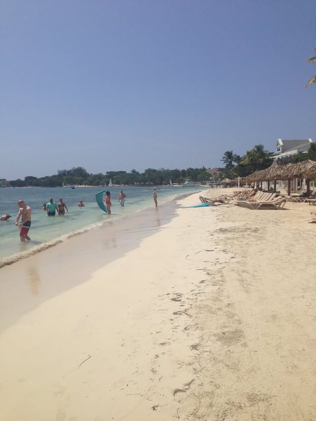 Blue Water Travel Facebook photo