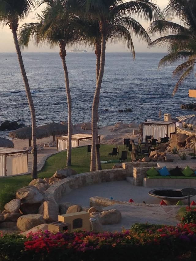 Blue Water Travel Facebook photo