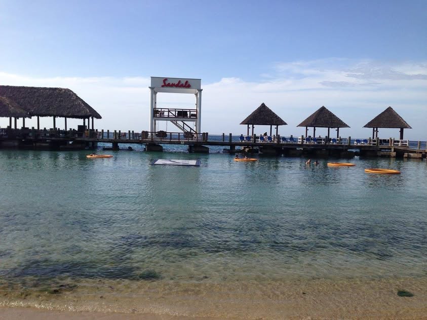 Blue Water Travel Facebook photo