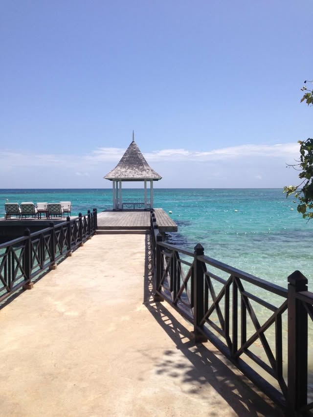 Blue Water Travel Facebook photo