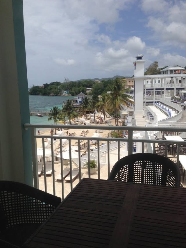 Blue Water Travel Facebook photo