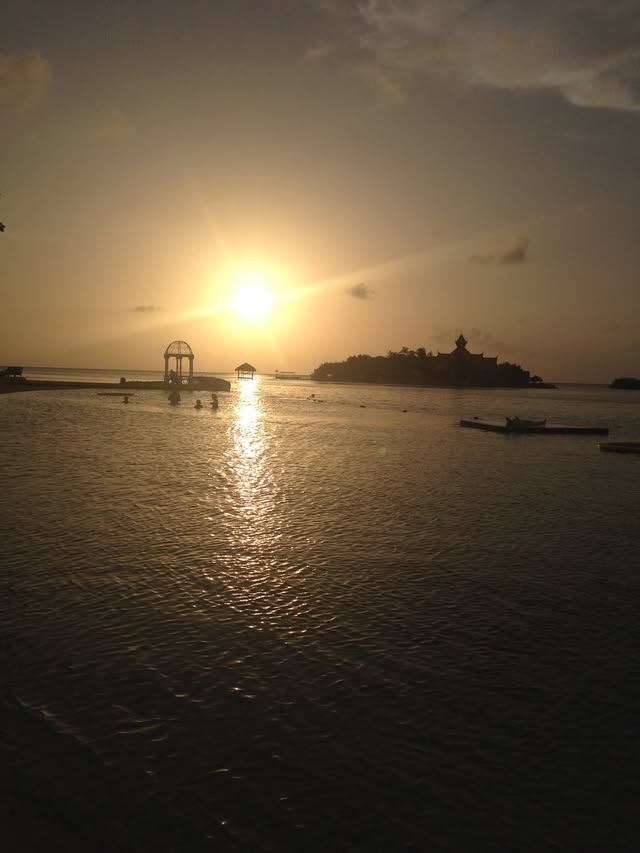 Blue Water Travel Facebook photo