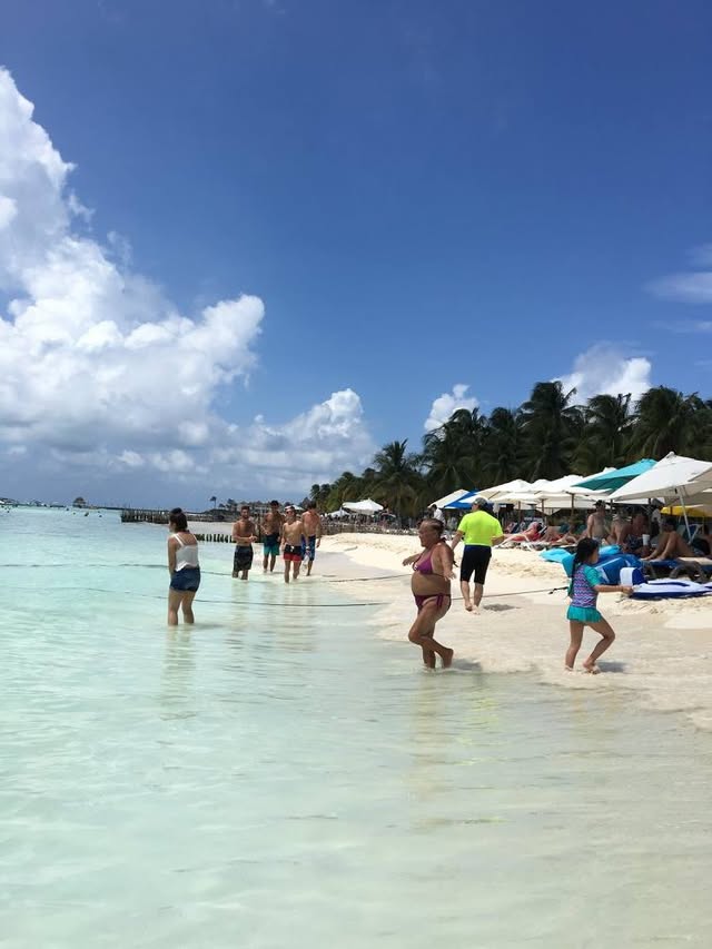 Blue Water Travel Facebook photo