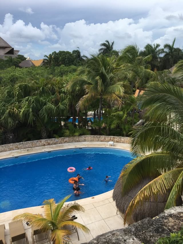 Blue Water Travel Facebook photo