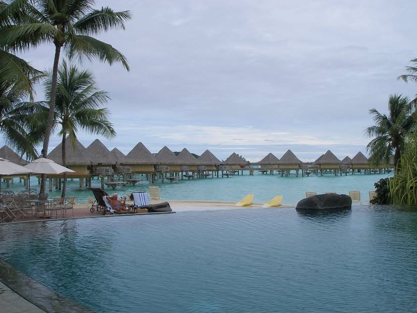 Blue Water Travel Facebook photo