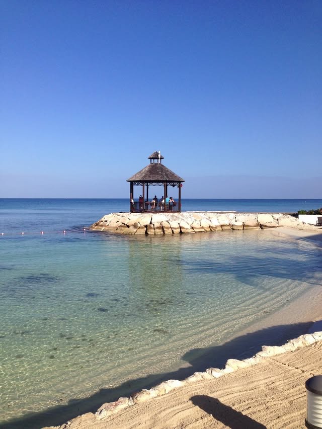 Blue Water Travel Facebook photo