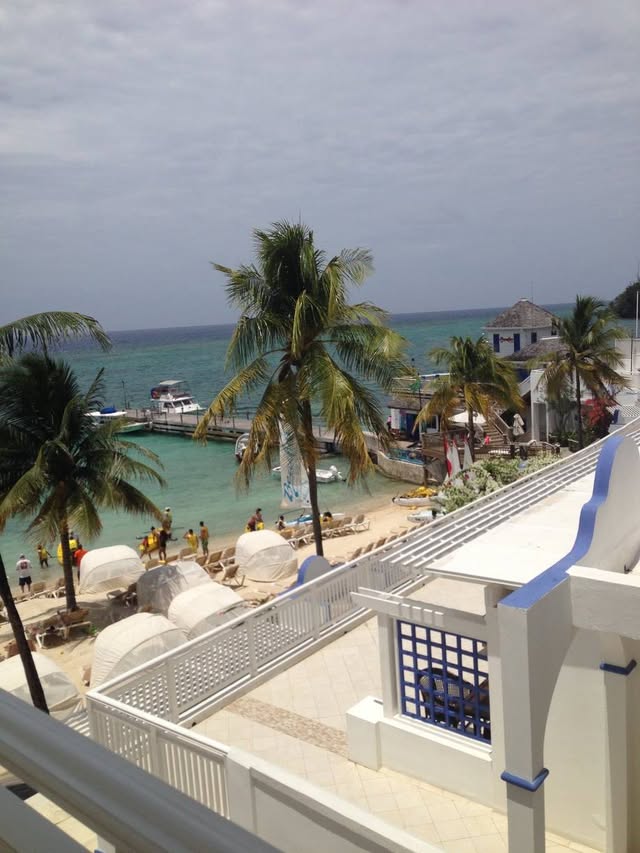 Blue Water Travel Facebook photo