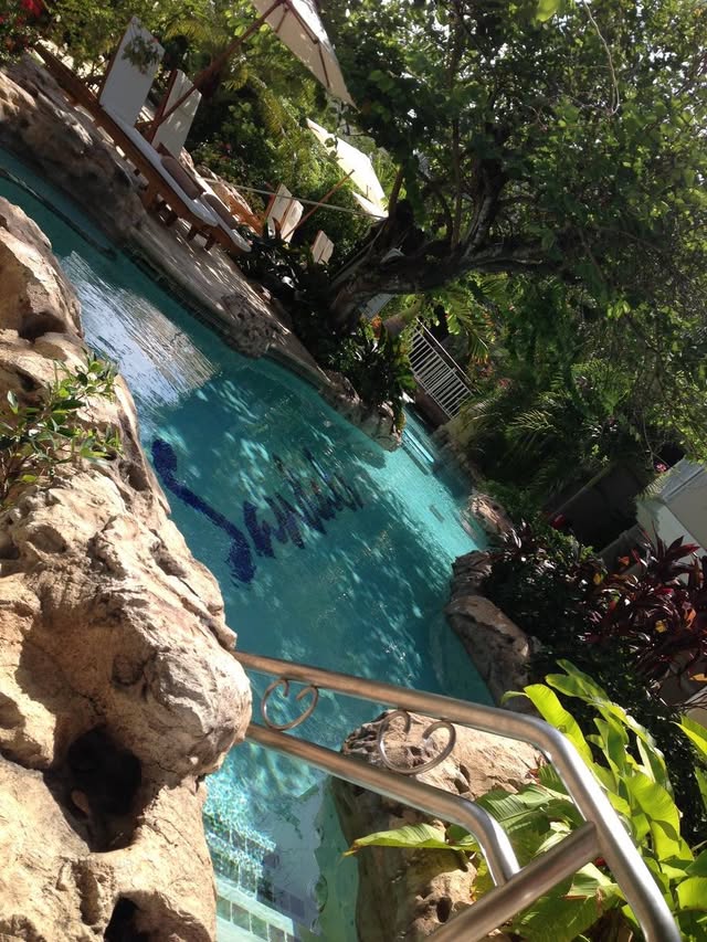 Blue Water Travel Facebook photo