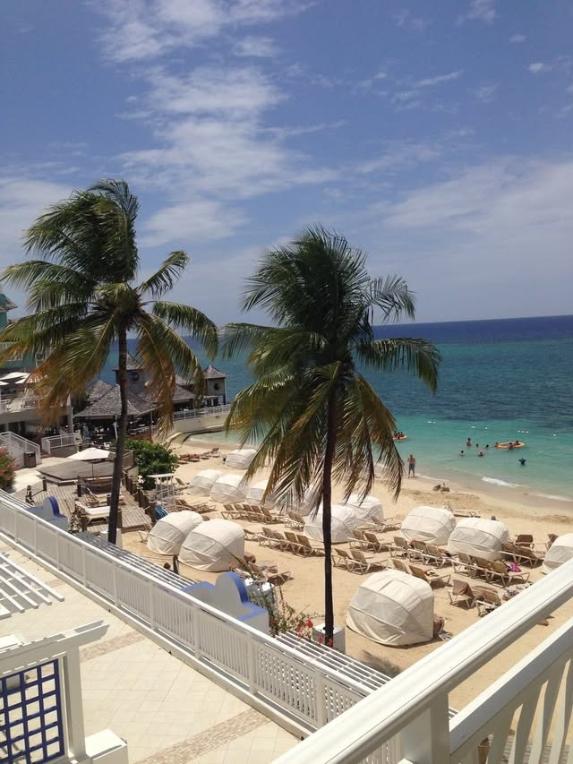 Blue Water Travel Facebook photo