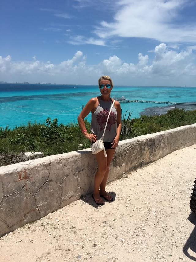 Blue Water Travel Facebook photo