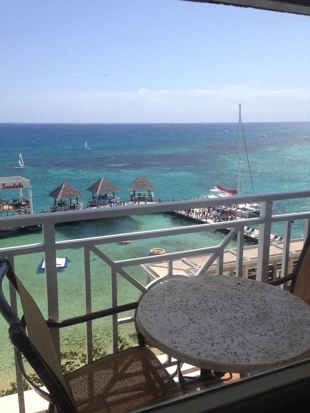 Blue Water Travel Facebook photo