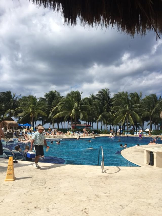 Blue Water Travel Facebook photo