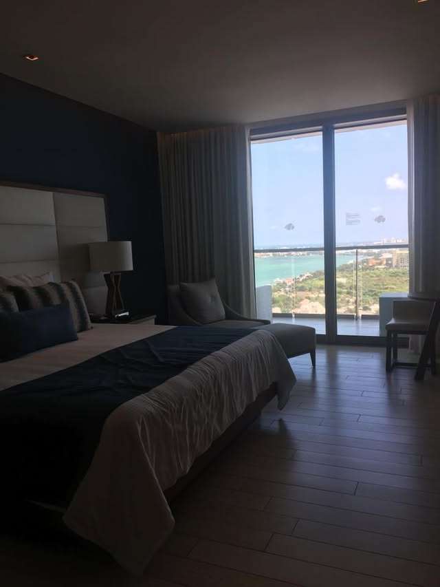 Blue Water Travel Facebook photo