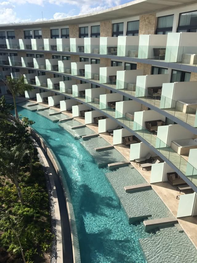 Blue Water Travel Facebook photo