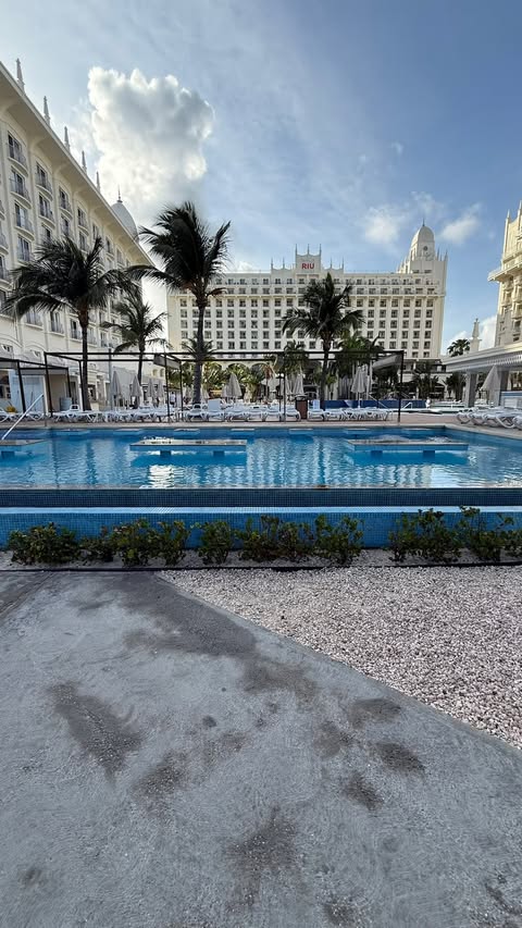 Blue Water Travel Facebook photo