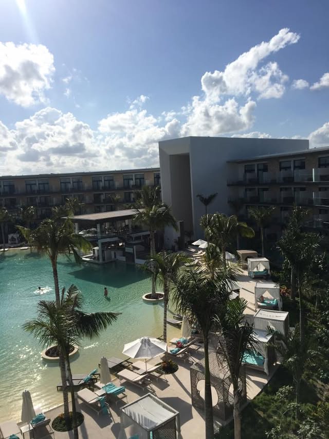 Blue Water Travel Facebook photo
