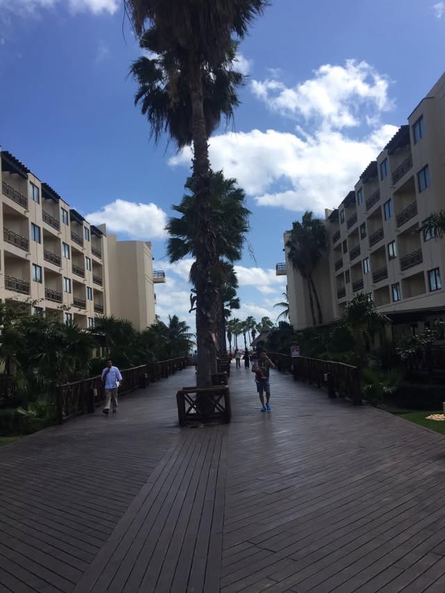 Blue Water Travel Facebook photo