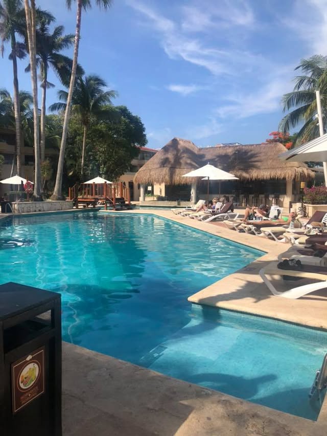 Blue Water Travel Facebook photo